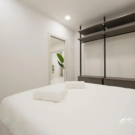 דירה Lux 1m | 1br | A/c | Wifi| 6pax By Tilo סנרמו
